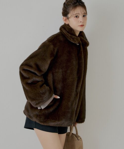 chico ファーコート 金釦ミディアム丈ファーコート（その他アウター）｜Chico（チコ）の