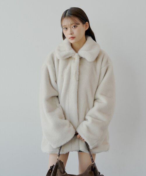 金釦ミディアム丈ファーコート（その他アウター）｜Chico（チコ）の