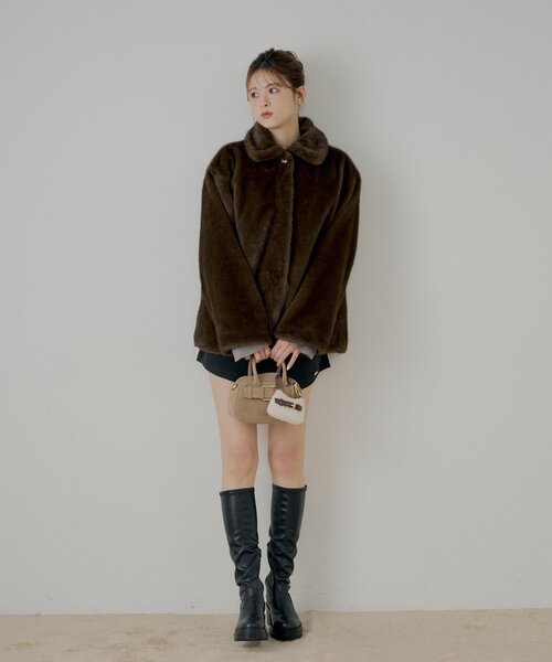 金釦ミディアム丈ファーコート（その他アウター）｜Chico（チコ）の