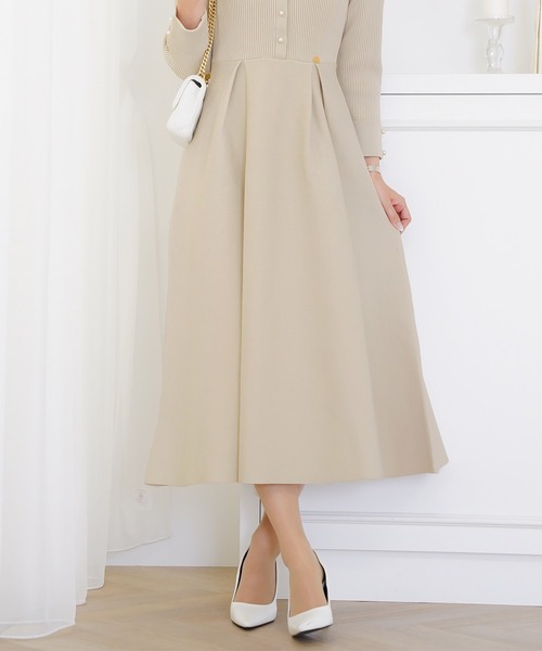 完売品 フラワー襟付きニットワンピース le reve vaniller le reve vaniller（ル レーヴ ヴァニレ） ワンピース フラワー 襟付き