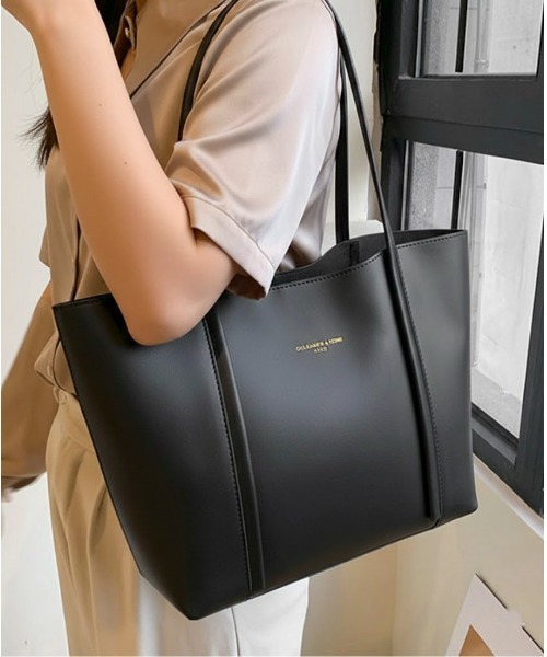 Maison Calme(メゾンカルム)の「【A4サイズ対応】オールシーズン使える♪フェイクレザー ワンポイント トートバッグ 【大容量】(トートバッグ・レディース・アイボリー/ブラック/ブラウン/ベージュ・F)」の3枚目の写真