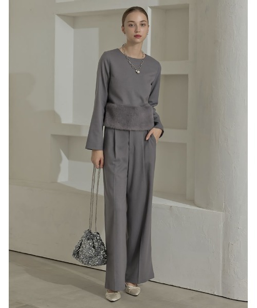 MEISM（ミズム）の「[MEISM by Re:EDIT][2025AW COLLECTION]微起毛ツイル裾ファー切り替え長袖トップス（Tシャツ/カットソー・レディース・ホワイト/ブラック/グレー・MEDIUM/LARGE）」の15枚目の写真
