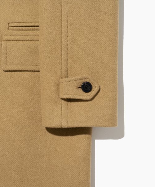 TTUDEMENT(トュードメント)の「WOOL CASHMERE SINGLE COAT CAMEL(チェスターコート・レディース・その他・SMALL/MEDIUM)」の6枚目の写真