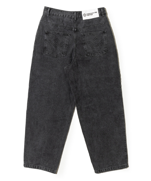 PUNCH DRUNK PARTIES(パンチドランクパーティーズ)の「Misfits Jeans (WASHED BLACK)(デニムパンツ・レディース・その他・3(34)/1(30)/0(28)/2(32))」の1枚目の写真