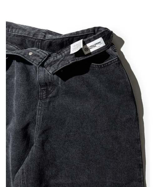 PUNCH DRUNK PARTIES(パンチドランクパーティーズ)の「Misfits Jeans (WASHED BLACK)(デニムパンツ・レディース・その他・3(34)/1(30)/0(28)/2(32))」の15枚目の写真