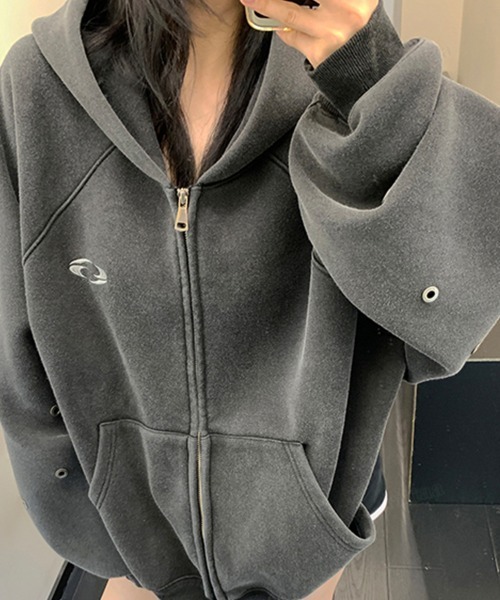 Dalfwin(ダールフィン)の「韓国ファッション パンチングデザインジップアップパーカー(パーカー・レディース・グレー/ブラック・FREE)」の9枚目の写真