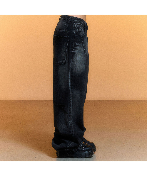 SCHISM INDUCING（スキズムインデューシング）の「DARK CLOUD JEANS, BLACK（デニムパンツ・レディース・その他・LARGE）」の13枚目の写真