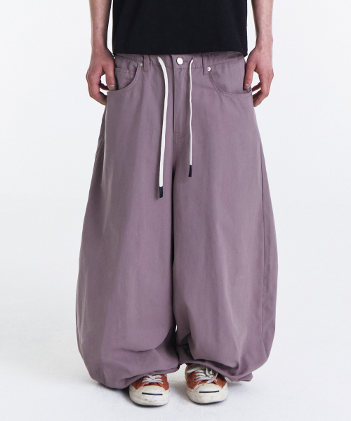 KICHUL(キチョル)の「EASY OR EASY BALLOON PANTS (DARK PINK)(その他パンツ・レディース・その他・SMALL/MEDIUM/X-SMALL/LARGE)」の1枚目の写真