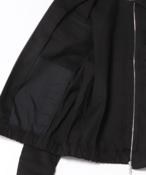 THE NORTH FACE(ザノースフェイス)の「【THE NORTH FACE】ALL-ROUND COLLAR BOMBER(その他アウター・メンズ・ベージュ/ブラック・M/S/L/XL)」の4枚目の写真