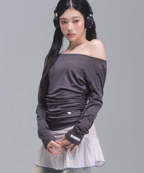 ZEROPLANET（ゼロプラネット）の「ジョイシャーリングロングスリーブトップ [チャコール]（Tシャツ/カットソー・レディース・チャコール・SMALL/MEDIUM）」の3枚目の写真