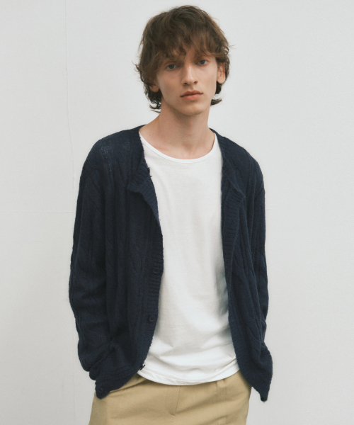 WEDNESDAY OASIS(ウェンズデーオアシス)の「アランケーブルヘアリーウールニットカーディガン_NAVY(WC25-KN69)(カーディガン/ボレロ・メンズ・ネイビー・MEDIUM/LARGE)」の3枚目の写真