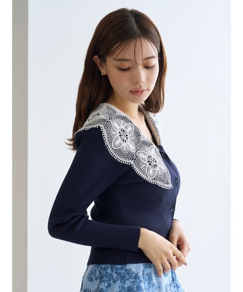 SNIDEL（スナイデル）の「エンブロイダリーカラーニットトップス（ニット/セーター・レディース・アイボリー/ミント/ネイビー・F）」の7枚目の写真