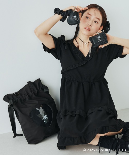 sanrio(サンリオ)の「【クロミセット】【WEB限定商品】【当店限定】Sanrio characters(サンリオキャラクターズ) クロミアイテム3点セット(その他小物・レディース・ブラック・FREE)」の1枚目の写真