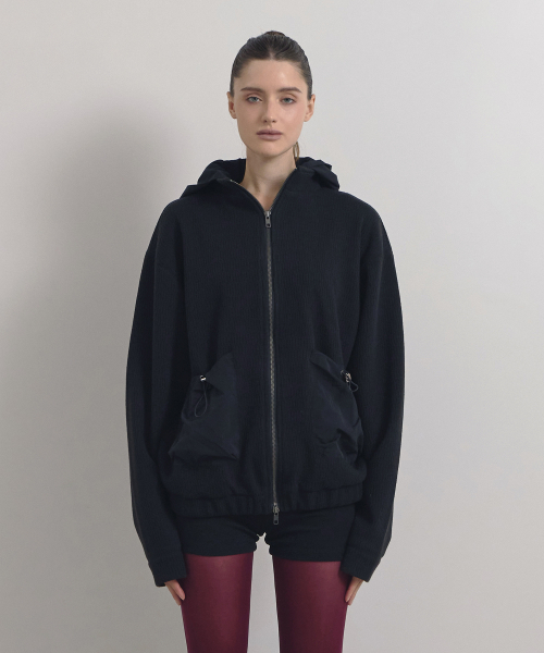 SOEOTI(ソーティ)の「Shell Knit Hood Zip up (Black)(パーカー・レディース・その他・FREE)」の2枚目の写真