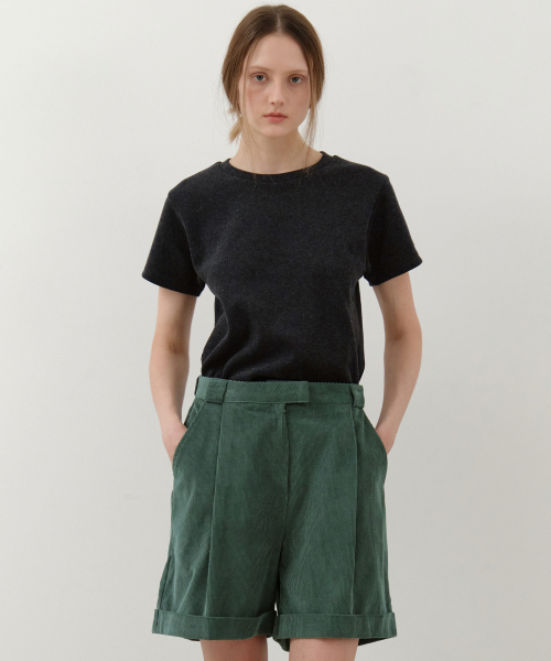 WEDNESDAYOASISFORWOMEN(ウェンズデー オアシス フォー ウーマン)の「コーデュロイカブラショーツ_GREEN(W25-PT37)(その他パンツ・レディース・グリーン・SMALL/MEDIUM)」の2枚目の写真