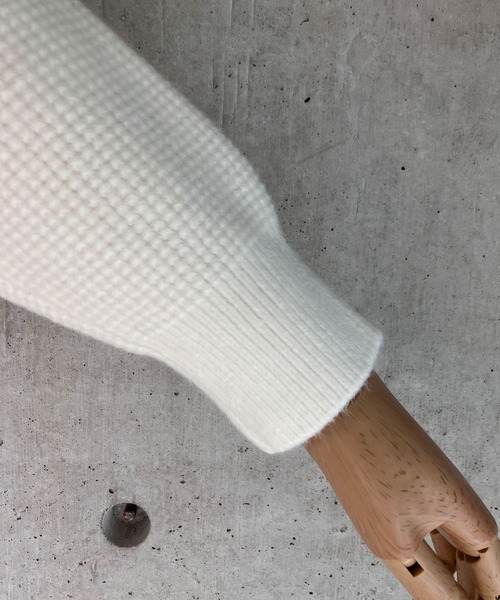 meJane（ミージェーン）の「金ボタンクルーネック ニットカーディガン（カーディガン/ボレロ・レディース・ホワイト/ライトベージュ/ライトブルー/ライトピンク/ライトイエロー・FREE）」の18枚目の写真