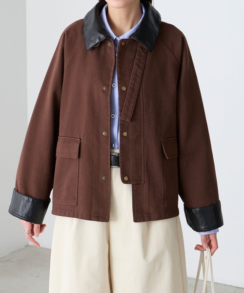 BONLECILL（ボンルシール）の「2wayデニム/ツイル 異素材襟カバーオール（カバーオール・レディース・ネイビー/ベージュ/ブラウン/ブラック/アイボリー・FREE）」の15枚目の写真