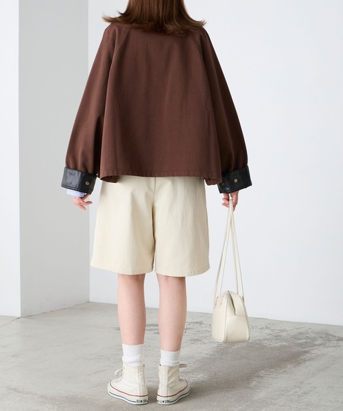 BONLECILL（ボンルシール）の「2wayデニム/ツイル 異素材襟カバーオール（カバーオール・レディース・ネイビー/ベージュ/ブラウン/ブラック/アイボリー・FREE）」の22枚目の写真