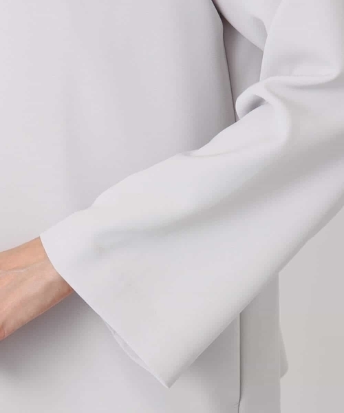 MK MICHEL KLEIN（エムケーミッシェルクラン）の「ダブルクロス テントラインノーカラージャケット/セットアップ対応/防シワ/ストレッチ/洗える（ノーカラージャケット・レディース・グレイッシュベージュ/ネイビー・38）」の22枚目の写真