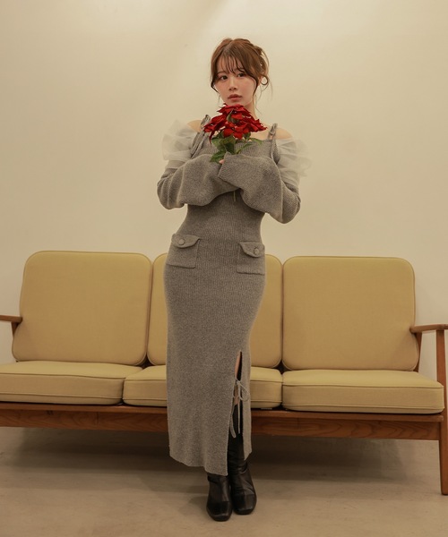 M DOLLY(エムドリー)の「*M DOLLY original* Slit ribbon silky knit dress/スリットリボンシルキーニットドレス(ワンピース・レディース・ベージュ/グレー・FREE)」の7枚目の写真
