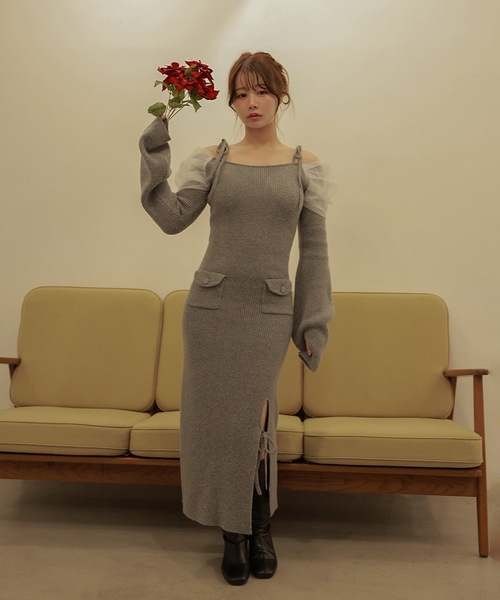 M DOLLY(エムドリー)の「*M DOLLY original* Slit ribbon silky knit dress/スリットリボンシルキーニットドレス(ワンピース・レディース・ベージュ/グレー・FREE)」の8枚目の写真