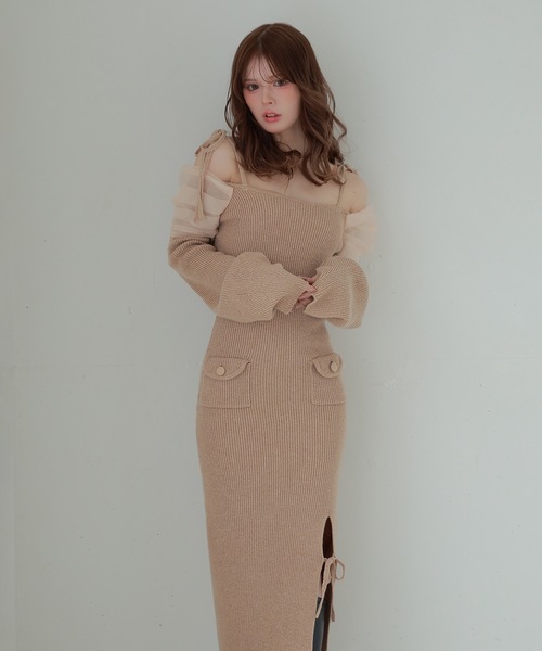 M DOLLY(エムドリー)の「*M DOLLY original* Slit ribbon silky knit dress/スリットリボンシルキーニットドレス(ワンピース・レディース・ベージュ/グレー・FREE)」の11枚目の写真