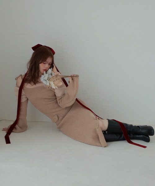M DOLLY(エムドリー)の「*M DOLLY original* Slit ribbon silky knit dress/スリットリボンシルキーニットドレス(ワンピース・レディース・ベージュ/グレー・FREE)」の14枚目の写真