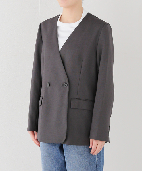 JOURNAL STANDARD relume（ジャーナルスタンダード　レリューム）の「ダブルフロントノーカラージャケット（ノーカラージャケット・レディース・チャコールグレー/ベージュ・38/36）」の4枚目の写真
