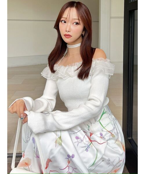 RESEXXY（リゼクシー）の「シアーコンビオフショルニットトップス（ニット/セーター・レディース・ホワイト/ブラック/ラベンダー・FREE）」の10枚目の写真