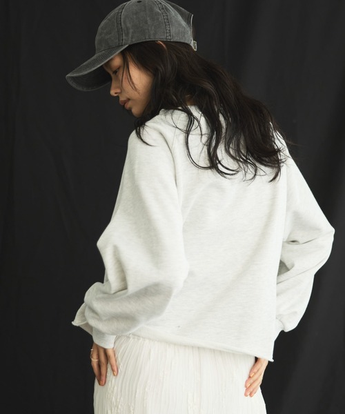 Doux archives（ドゥアルシーヴ）の「カレッジロゴスウェット（スウェット・レディース・ベージュ/オートミール/チャコールグレー・FREE）」の13枚目の写真