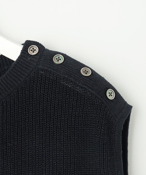 J.PRESS Ladies(J.プレス レディス)の「【WEB限定カラーあり・プラスワンアイテムに】LINEN COTTON ニット ベスト(ベスト・レディース・ネイビー系/スカイブルー系/ベージュ系/ライトグレー系/ブラウン系・SMALL)」の18枚目の写真