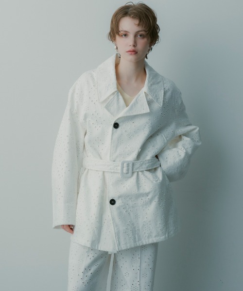 SERENO(セレーノ)の「アイレットレース ジャケット(テーラードジャケット・レディース・ホワイト・ONESIZE)」の1枚目の写真
