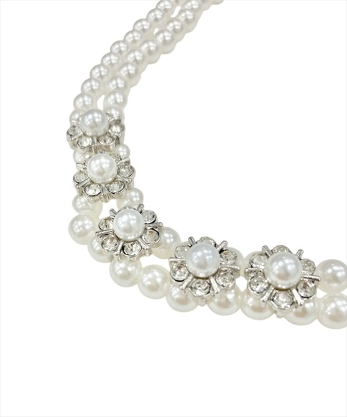 WILLSELECTION（ウィルセレクション）の「フラワービジューパールネックレス（ネックレス・レディース・オフホワイト・FREE）」の2枚目の写真