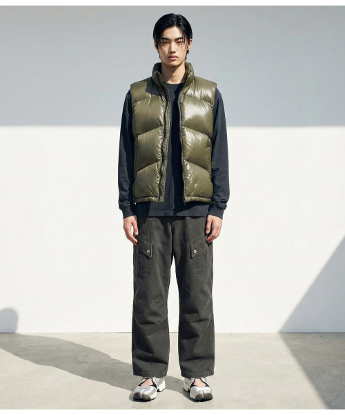 APOSTROPHE COMMA(アポストロフィコンマ)の「ハイグロシーアングルダウンベスト(グレー)(ダウンベスト・メンズ・その他・SMALL/MEDIUM/LARGE)」の8枚目の写真