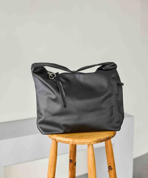 studio CLIP(スタディオクリップ)の「からだよろこぶワンショルダートートバッグ(トートバッグ・レディース・ブラック/ベージュ/グレー・FREE)」の2枚目の写真