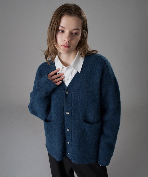 ONCILY(オンシェリー)の「SILVER BUTTON V-NECK CARDIGAN / シルバーボタンVネックカーディガン(カーディガン/ボレロ・メンズ・パープル/グレー/ブルー/ライトブルー・SMALL/MEDIUM/LARGE)」の12枚目の写真