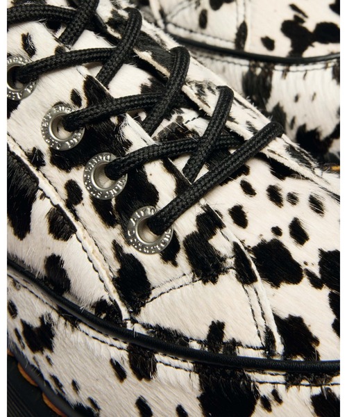 Dr. Martens（ドクターマーチン）の「Dr. Martens/ドクターマーチン BUZZ 5 ホール シューズ 42846100（その他シューズ・メンズ・ホワイト×ブラック・UK4/UK3/UK6/UK5）」の8枚目の写真