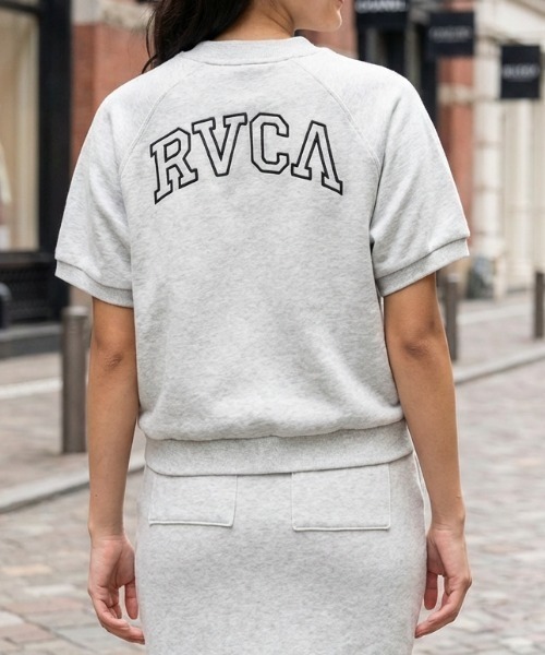 RVCA(ルーカ)の「【RVCA/ルーカ】ARCH RVCA SWEAT ST/バックプリントアーチカレッジロゴ半袖ライトスウェット・トレーナー(スウェット・レディース・グレー・MEDIUM)」の1枚目の写真