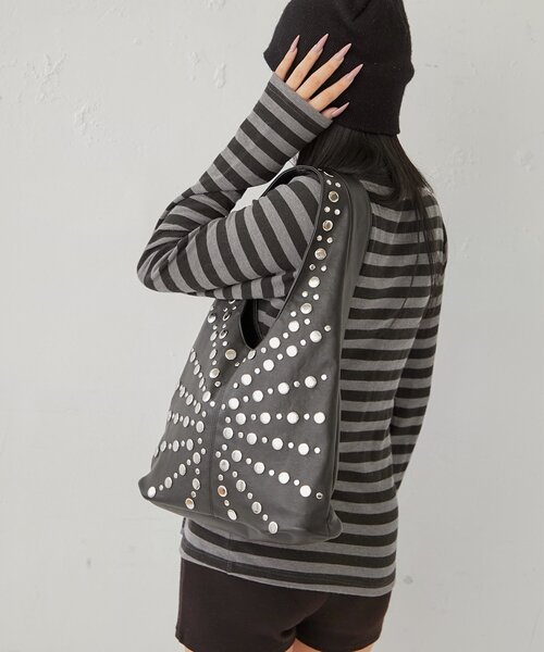 WHO'S WHO gallery(フーズフーギャラリー)の「ラジアルドットバッグ(ショルダーバッグ・レディース・ブラック/ブラウン・FREE)」の11枚目の写真