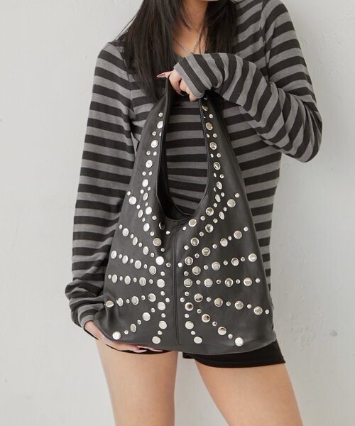 WHO'S WHO gallery(フーズフーギャラリー)の「ラジアルドットバッグ(ショルダーバッグ・レディース・ブラック/ブラウン・FREE)」の10枚目の写真