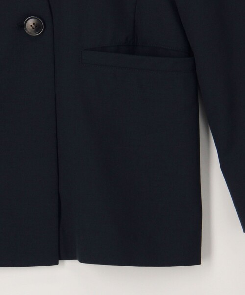 MICO COULIER（ミコクリエ）の「《セットアップ対応》【UVカット・接触冷感】ライトツイルノーカラージャケット（ノーカラージャケット・レディース・ベージュ/ネイビー/ブラウン・38/36）」の4枚目の写真