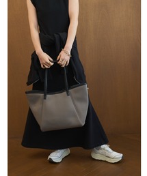 emmi | ネオプレーンビッグトートバッグ(トートバッグ)