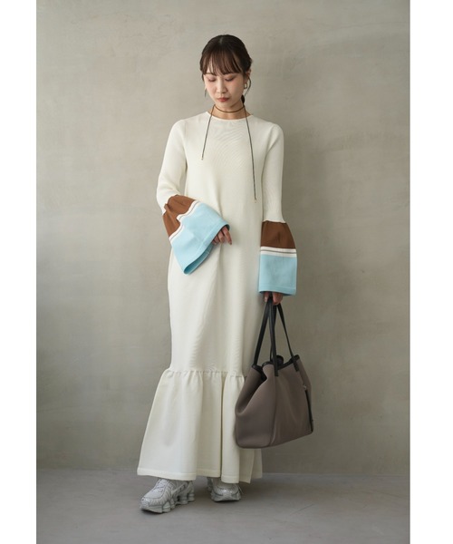 emmi（エミ）の「ネオプレーンビッグトートバッグ（トートバッグ・レディース・チャコールグレー/ブラック/ブラウン・F）」の18枚目の写真