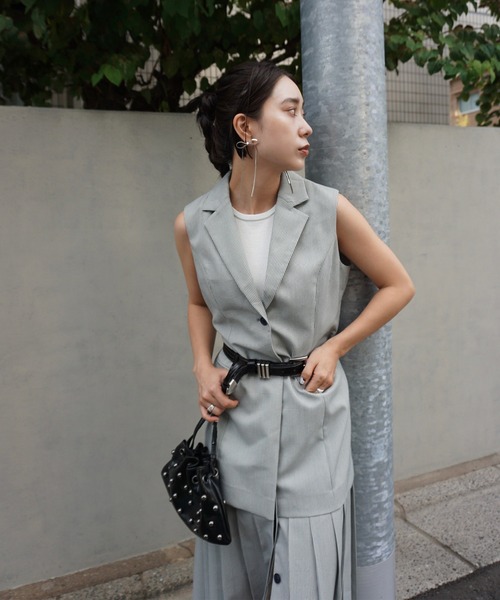 Ameri(アメリ)の「PLEATED SKIRT DOCKING SUIT DRESS(ワンピース・レディース・ブラウン/グリーン・SMALL/MEDIUM)」の13枚目の写真