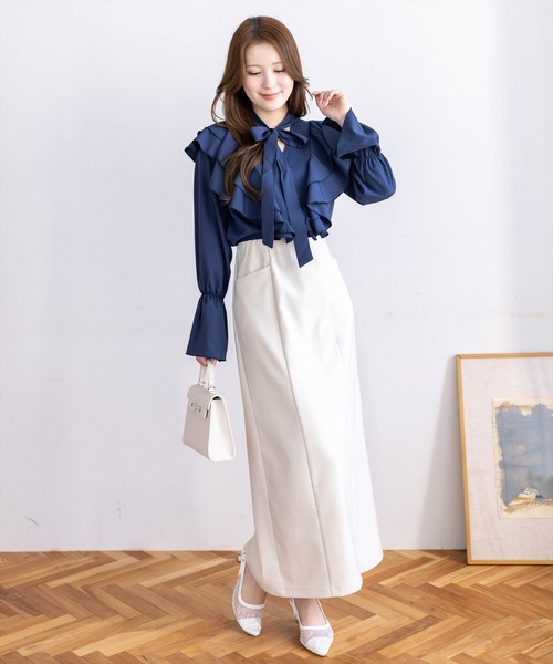 CLEAR BASIC（クリアベーシック）の「ボウタイリボンフリルブラウス[オフィスカジュアル 着回し抜群 大人]≪新作≫（シャツ/ブラウス・レディース・サックスブルー/オフホワイト/ネイビー・F）」の10枚目の写真