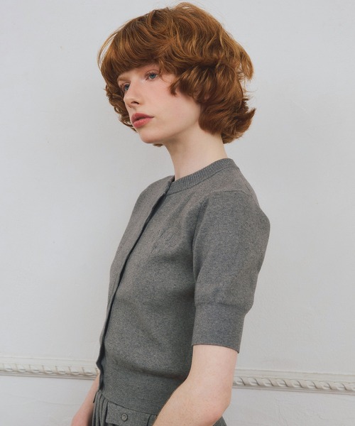 EIMY ISTOIRE（エイミーイストワール）の「【PRE ORDER】プリーツミニスカートカーデニットセットアップ（ワンピース・レディース・キャメル/グレー/ブラック・F）」の10枚目の写真