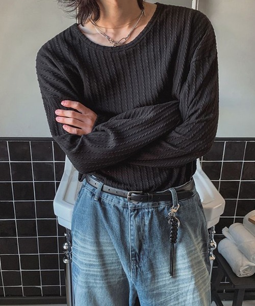 WESTBOY（ウエストボーイ）の「ユニセックス エンボスストライプ ルーズロングスリーブカットソーTシャツ WO26S2TP02（Tシャツ/カットソー・メンズ・ブラック・L/M/XL）」の2枚目の写真