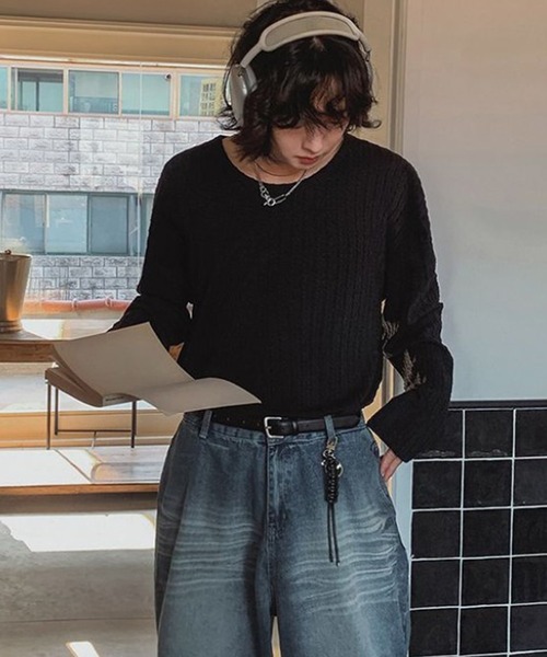 WESTBOY（ウエストボーイ）の「ユニセックス エンボスストライプ ルーズロングスリーブカットソーTシャツ WO26S2TP02（Tシャツ/カットソー・メンズ・ブラック・L/M/XL）」の4枚目の写真