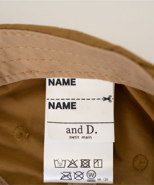 and D. petit main（アンドディープティマイン）の「紐付きししゅうカラーキャップ（キャップ・キッズ・カーキ/レッド/ネイビー・F）」の10枚目の写真