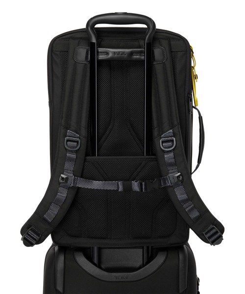 TUMI(トゥミ)の「ALPHA BRAVO 「デトリック」バックパック(A4/PC17インチまで対応)(バックパック/リュック・メンズ・その他・FREE)」の3枚目の写真